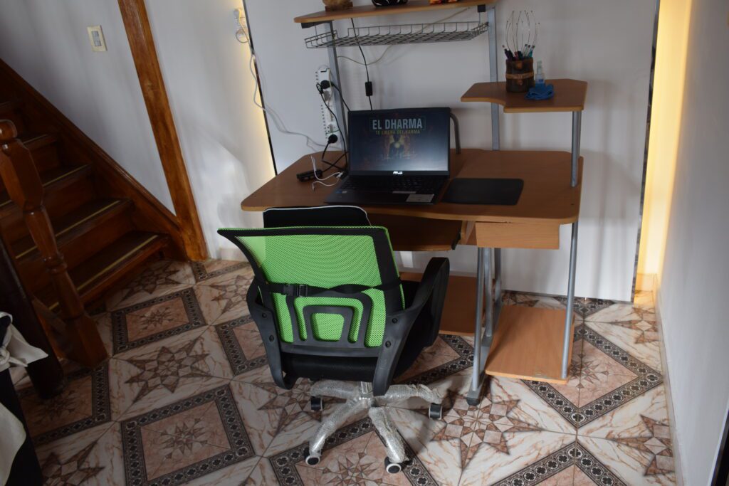 Escritorio de trabajo 1